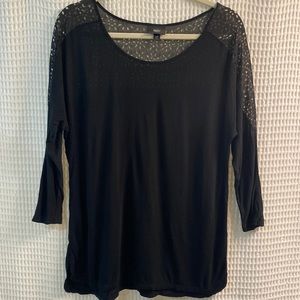 2/$15 Beautiful Black Cut Out 3/4 Sleeve Top - Size Large